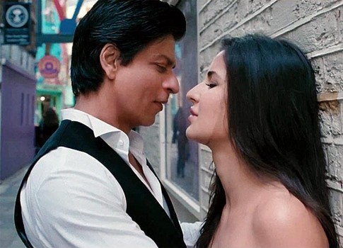 Revealed, Why Shahrukh Khan broke the kissing rule for Jab Tak Hai Jaan